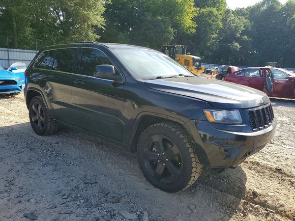 2015 JEEP GRAND CHEROKEE LAREDO 4X2