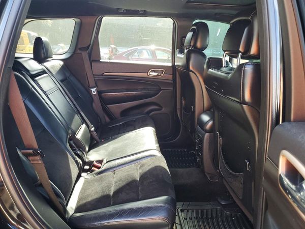 2015 JEEP GRAND CHEROKEE LAREDO 4X2