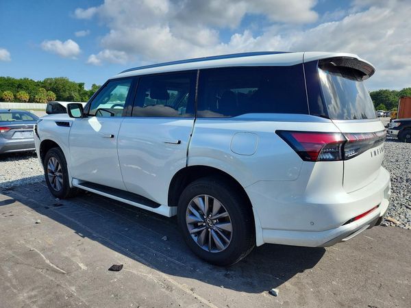 2026 INFINITI QX80 Pure