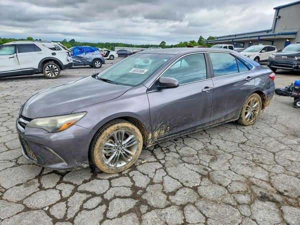 2015 TOYOTA CAMRY