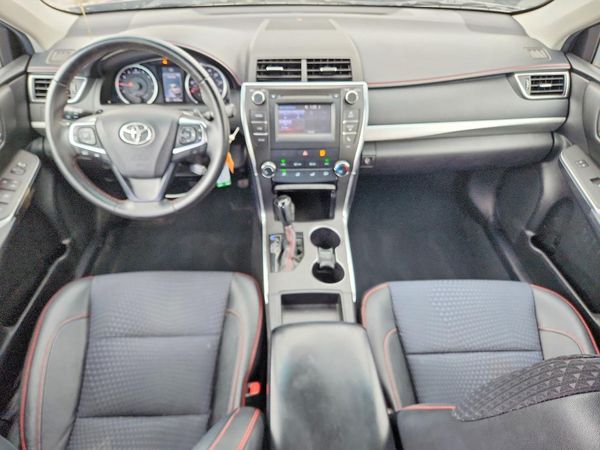 2015 TOYOTA CAMRY