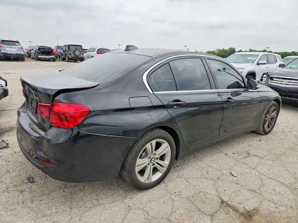 2018 BMW 330 xDrive SA