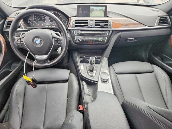 2018 BMW 330 xDrive SA