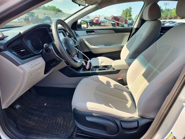 2019 HYUNDAI SONATA