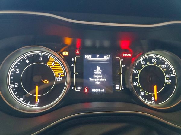 2019 JEEP CHEROKEE LATITUDE PLUS 4X4