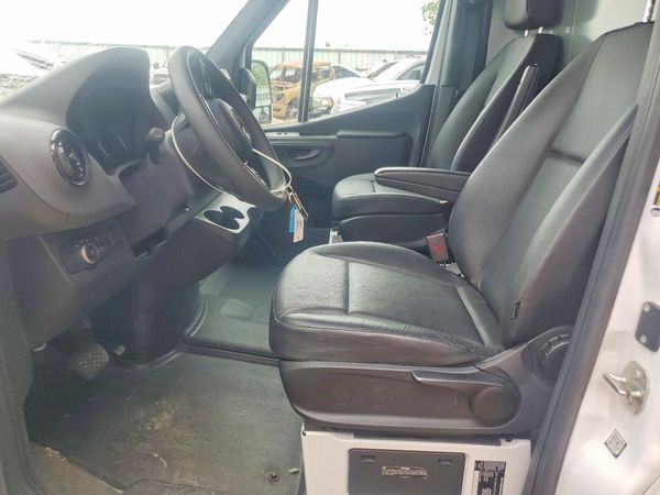 2023 MERCEDES-BENZ SPRINTER 907 (VS30)