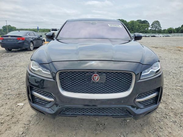 2018 JAGUAR F-PACE First Edition