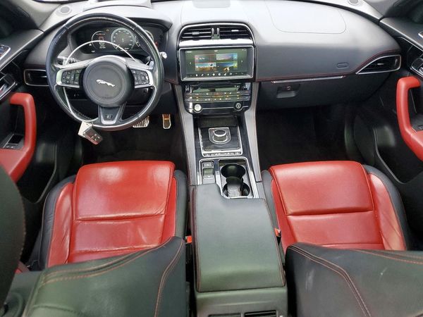 2018 JAGUAR F-PACE First Edition