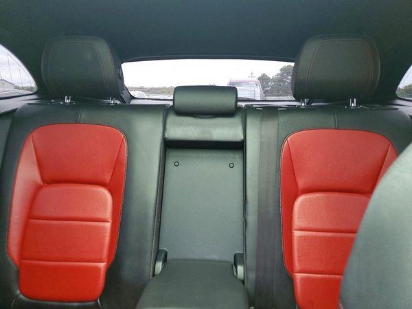 2018 JAGUAR F-PACE First Edition