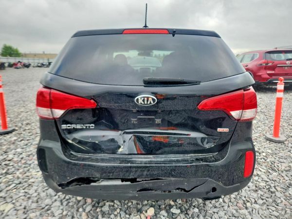 2015 KIA SORENTO GL