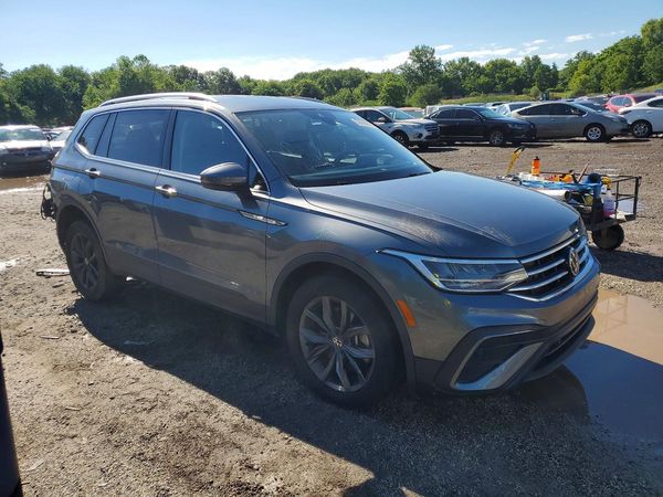 2023 VOLKSWAGEN TIGUAN SE