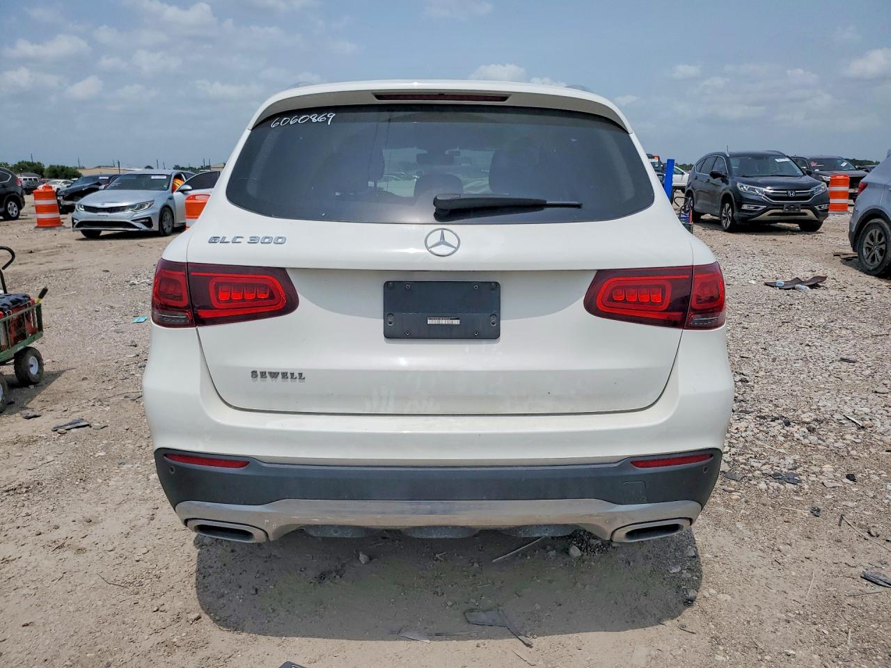2021 MERCEDES-BENZ GLC GLC300