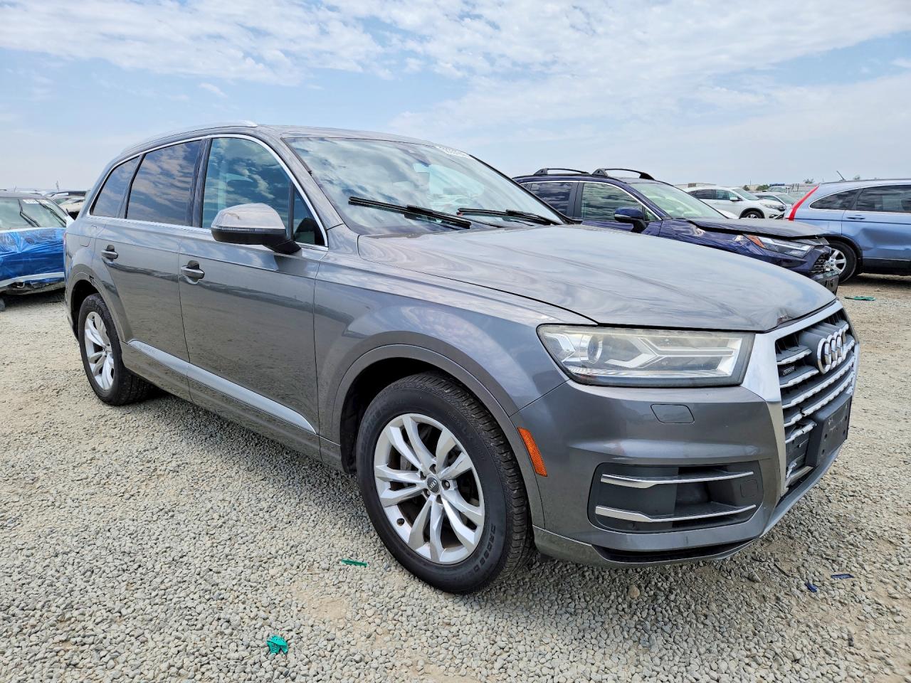 2017 AUDI Q7 quattro Premium