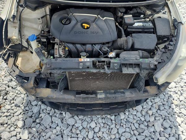 2015 KIA FORTE GL(Middle-low grade)