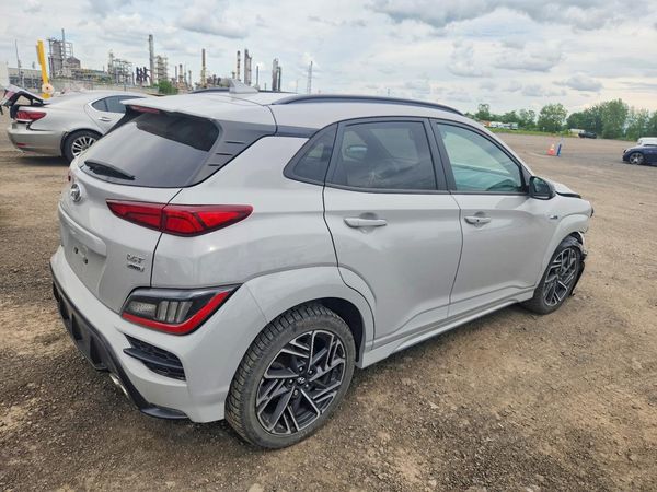2022 HYUNDAI KONA Limited