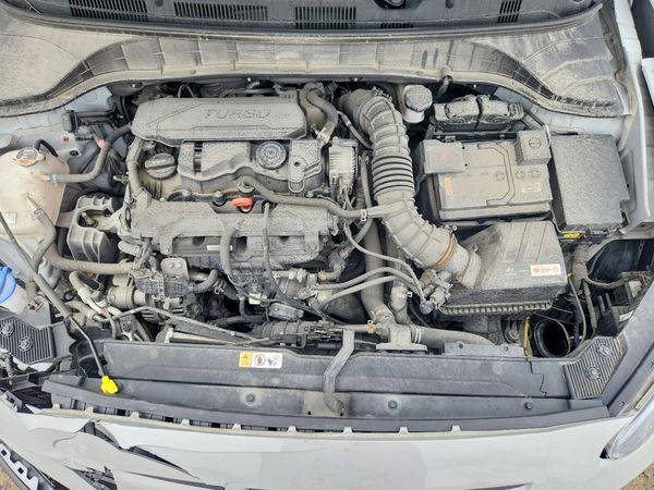 2022 HYUNDAI KONA Limited
