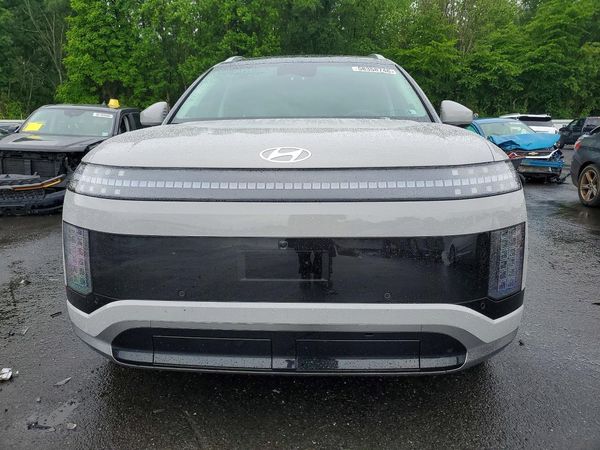 2026 HYUNDAI IONIQ 9 Calligraphy