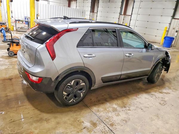 2025 KIA NIRO Wind