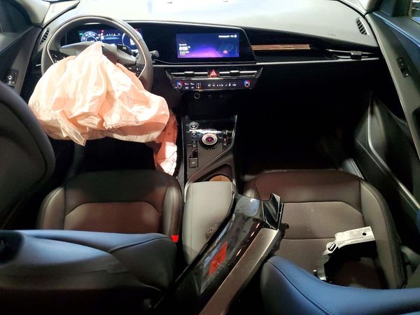 2025 KIA NIRO Wind