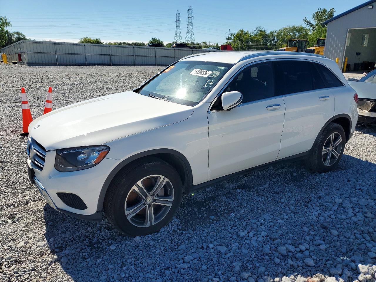 2016 MERCEDES-BENZ GLC GLC300 Base-4M
