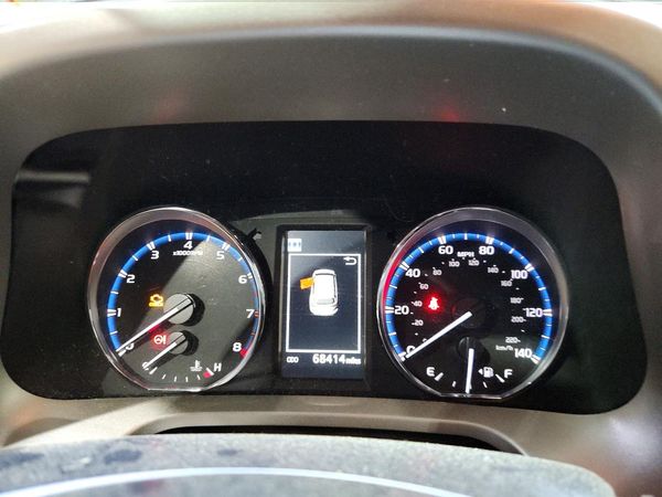 2016 TOYOTA RAV4 XLE (M Grade)