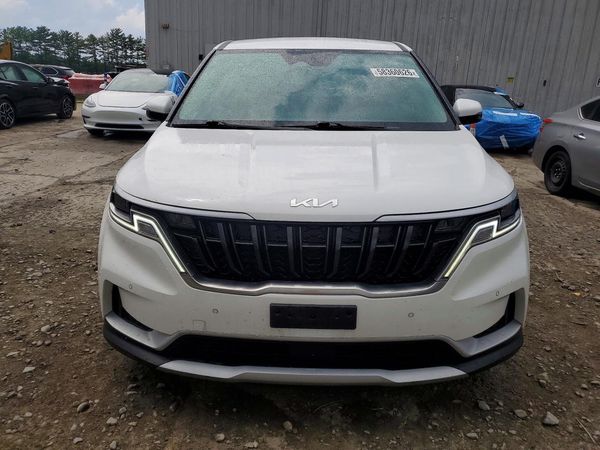 2024 KIA CARNIVAL EX