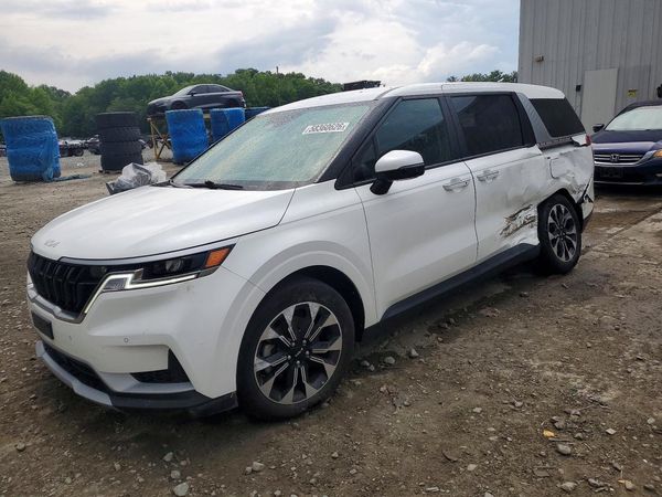 2024 KIA CARNIVAL EX