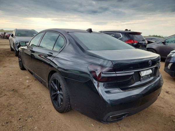 2018 BMW 750 xDrive