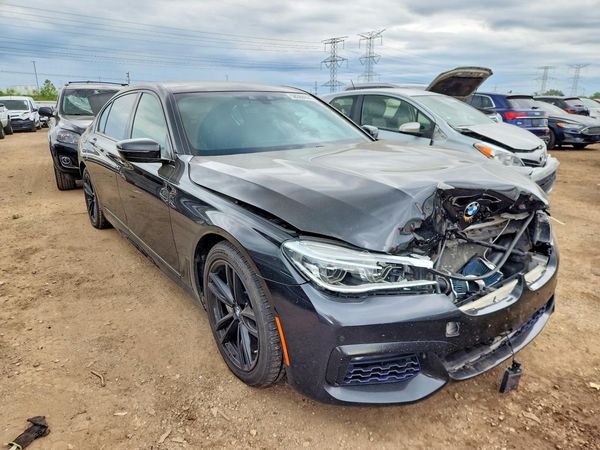 2018 BMW 750 xDrive