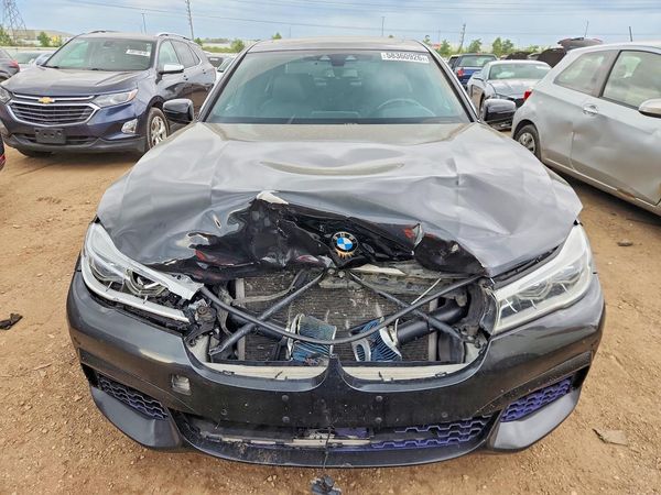 2018 BMW 750 xDrive