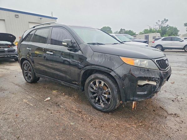 2013 KIA SORENTO SX