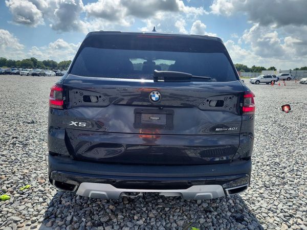 2021 BMW X5 sDrive40i