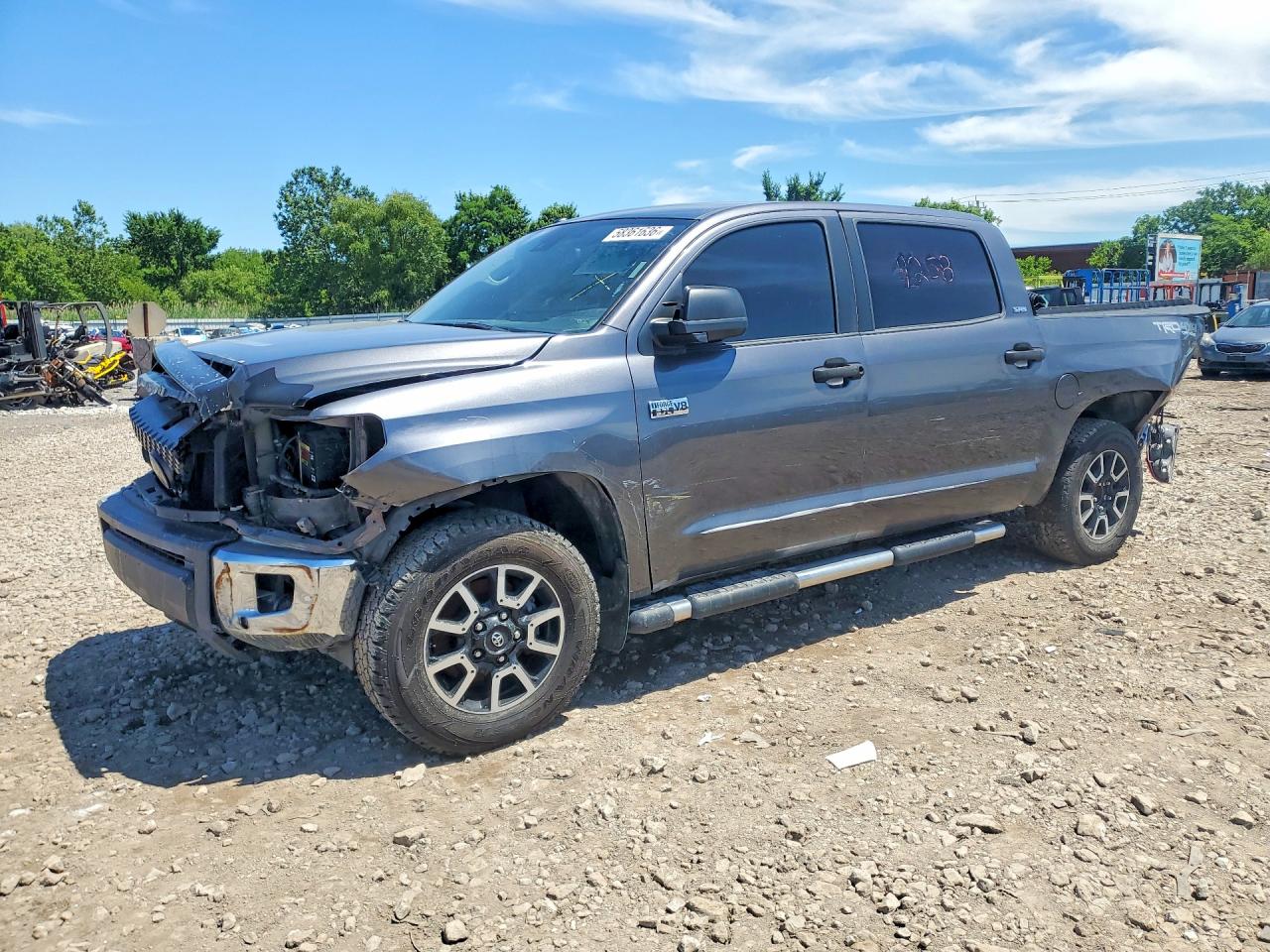 2018 TOYOTA TUNDRA