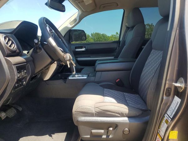 2018 TOYOTA TUNDRA