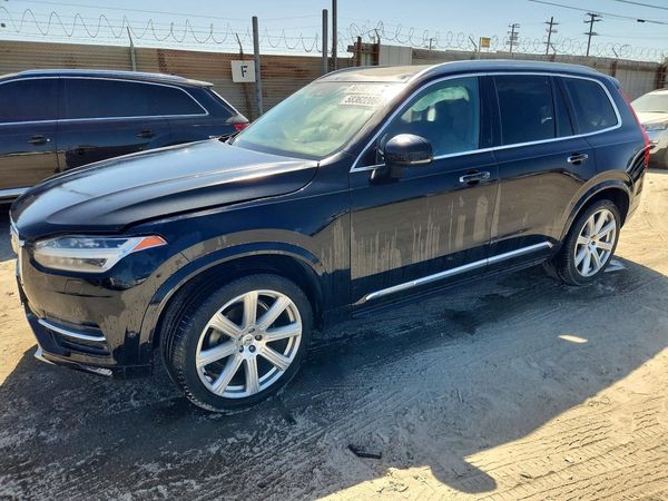 2018 VOLVO XC90