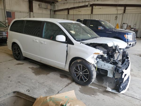 2018 DODGE CARAVAN SE — Passenger 3/4