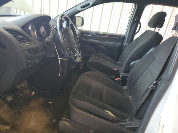2018 DODGE CARAVAN SE — DENT