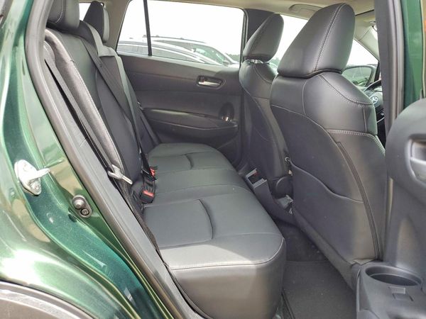 2022 TOYOTA COROLLA CROSS XLE