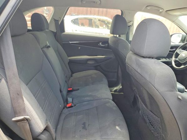 2019 KIA SORENTO L, LX, S