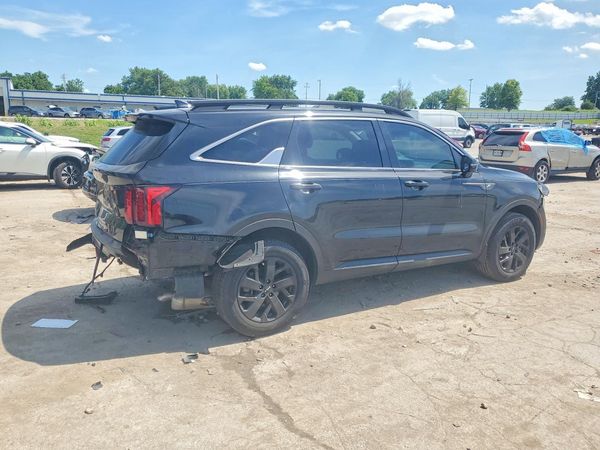 2022 KIA SORENTO