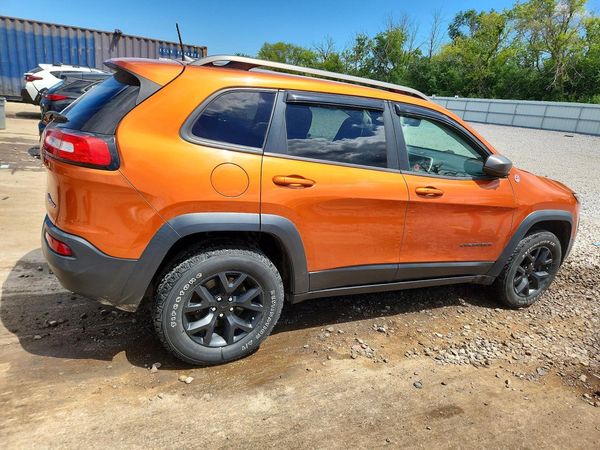 2016 JEEP CHEROKEE