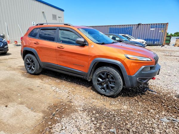 2016 JEEP CHEROKEE