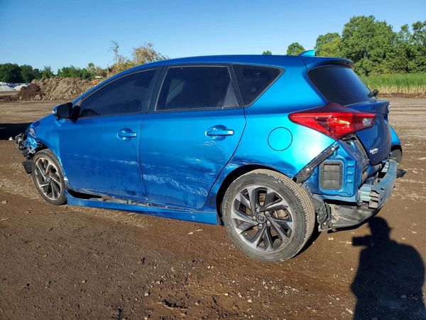 2018 TOYOTA COROLLA