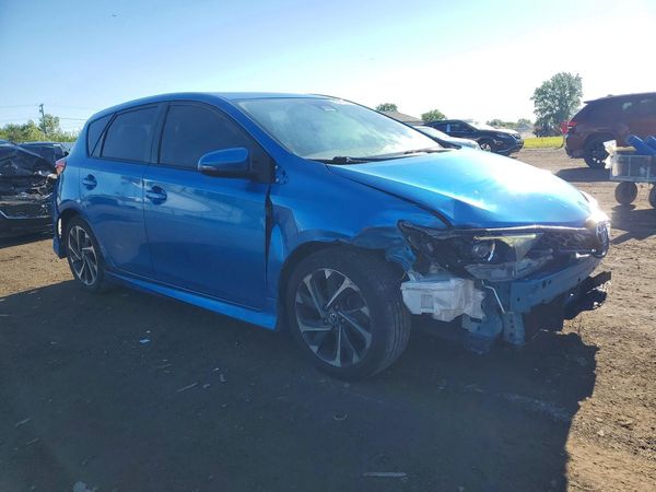 2018 TOYOTA COROLLA