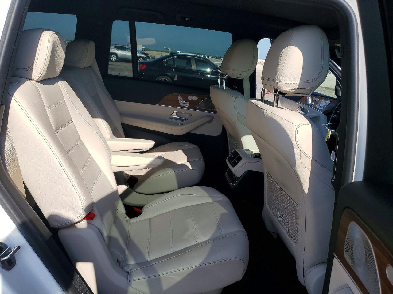 2024 MERCEDES-BENZ GLS