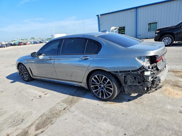 2020 BMW 750 xDrive