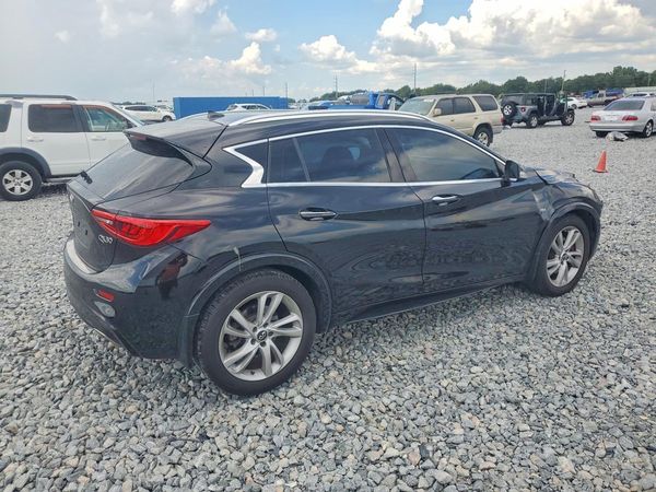 2018 INFINITI QX30