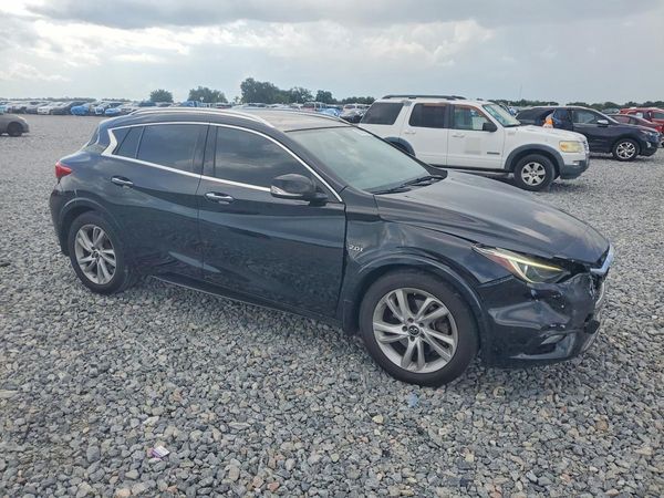 2018 INFINITI QX30