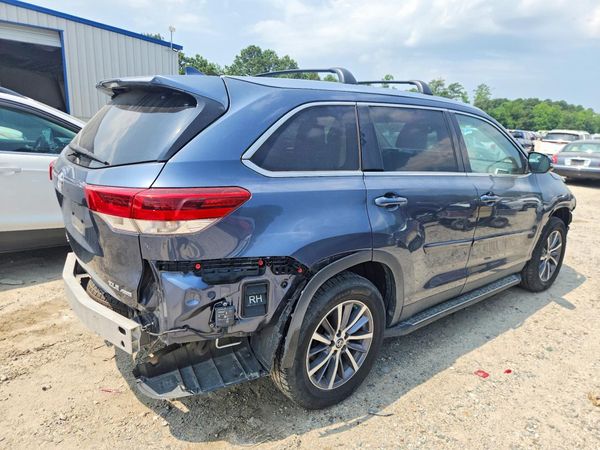 2019 TOYOTA HIGHLANDER SE/XLE
