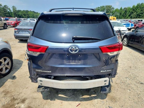 2019 TOYOTA HIGHLANDER SE/XLE
